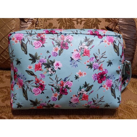 👉LAST CHANCE‼️Steve Madden Cosmetic Bag Light Blue Floral Double Zip Weekender - Picture 7 of 14